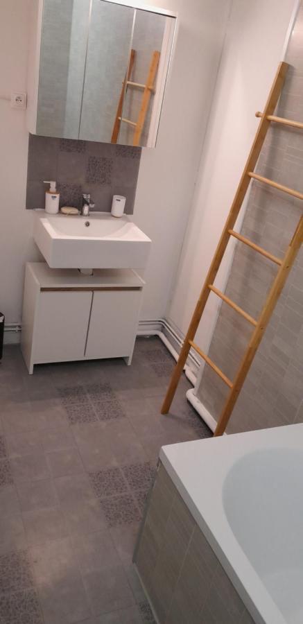 Appartement 2 Ch 40 M2 Au Pied Des Pistes De Ski Enchastrayes 外观 照片